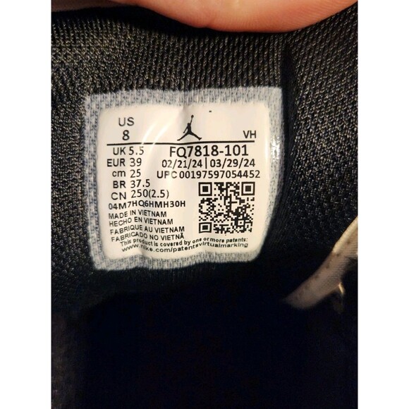 Size 8 - Jordan 1 Retro High OG Bordeaux - Picture 5 of 6